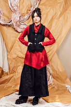 Load image into Gallery viewer, AW25 ALDIS WOOL WAISTCOAT - OBSIDIAN