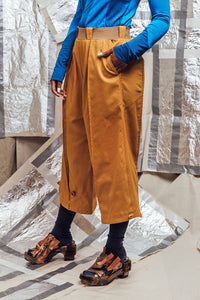 AW23 JUNG BUTTON FLARE PANTS - GOLD MUSTARD
