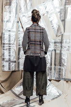 Load image into Gallery viewer, Women's brushed wool plaid vest