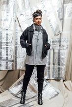 Load image into Gallery viewer, women's bomber style jacket