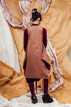 Load image into Gallery viewer, AW25 SHURI  RUCHE TUNIC DRESS - CEDARWOOD CHECK