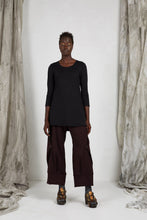 Load image into Gallery viewer, Black Viscose Knit Women's Pocket Tunic Top