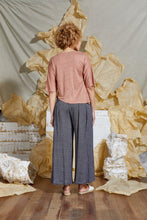 Load image into Gallery viewer, S/S 20 LESI WRAP TOP - CORAL