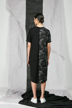 Load image into Gallery viewer, Black Viscose Kimono Sleeve Knit Tee Shirt Dress