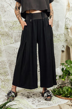 Load image into Gallery viewer, Black Wide Leg Palazzo Pants