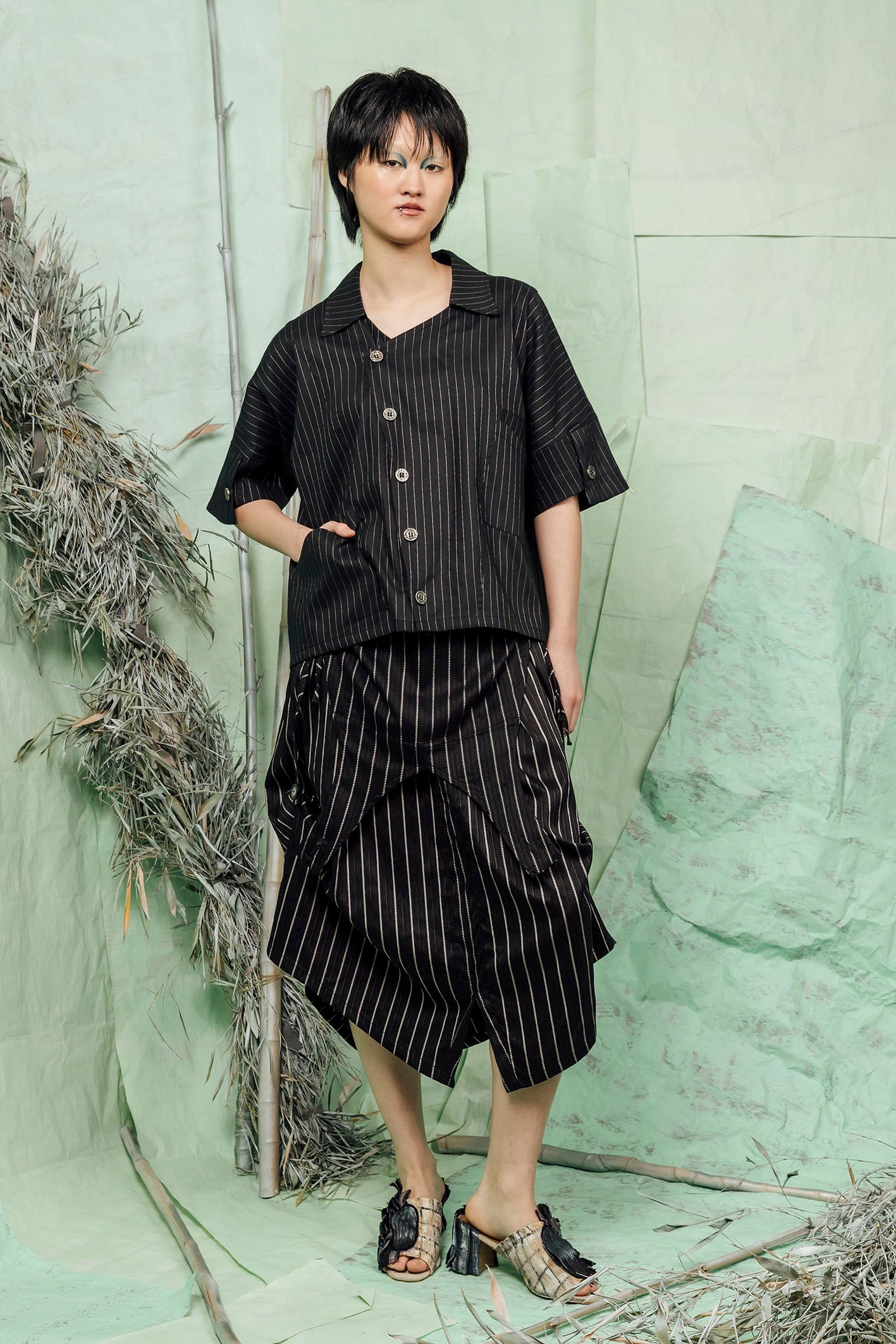 SL26 CADEAU BOXY SHIRT JACKET - OBSIDIAN PINSTRIPE