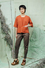 Load image into Gallery viewer, SL26 CASSIA UNISEX KNIT TOP - APEROL TAN