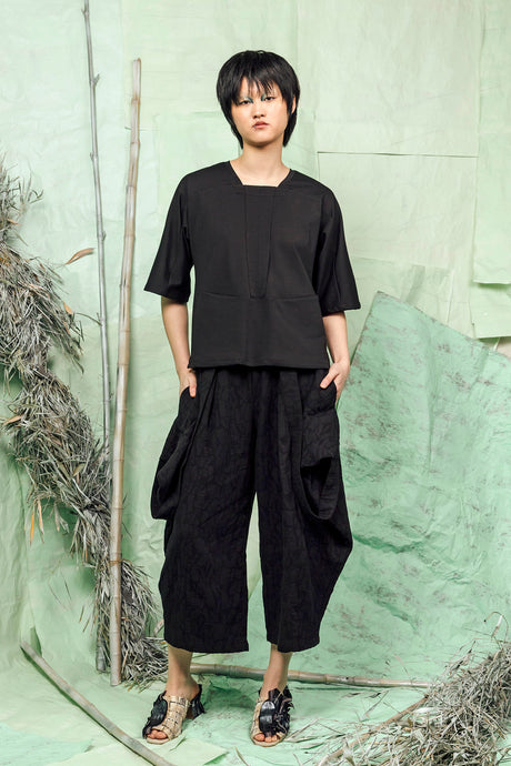 SL26 CASSIA UNISEX KNIT TOP - OBSIDIAN