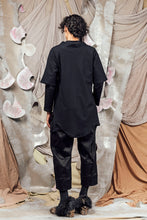 Load image into Gallery viewer, AW26 CIELO CROP POCKET TOP - OBSIDIAN