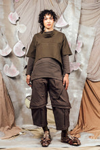 Load image into Gallery viewer, AW26 CIELO CROP POCKET TOP - OLIVE ARMY