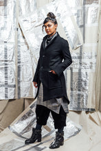 Load image into Gallery viewer, Unisex womenswear coat