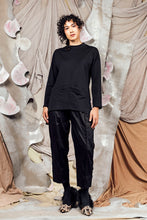 Load image into Gallery viewer, AW26 GIAN LONG SLEEVE POCKET TOP - OBSIDIAN