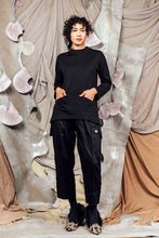 Load image into Gallery viewer, AW26 GIAN LONG SLEEVE POCKET TOP - OBSIDIAN