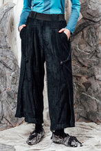 Load image into Gallery viewer, AW24 LYNDON BUTTON FLARE PANTS - OBSIDIAN CHENILLE