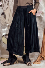 Load image into Gallery viewer, AW26 LYNDON BUTTON FLARE PANTS - OBSIDIAN CHENILLE