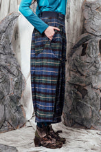 Load image into Gallery viewer, AW24 LYNDON BUTTON FLARE PANTS - JADE TARTAN