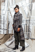 Load image into Gallery viewer, tailored Korean wool womenswear vest