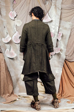 Load image into Gallery viewer, AW26 MASARO DETACHABLE JACKET - FOREST CHEVRON