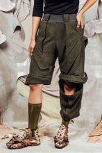 Load image into Gallery viewer, AW26 ORFEO ZIP LEG WIDE PANTS - FOREST CHEVRON