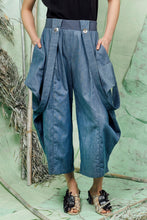 Load image into Gallery viewer, SL26 SHOSAI WRAP PANTS - DENIM CHAMBRAY