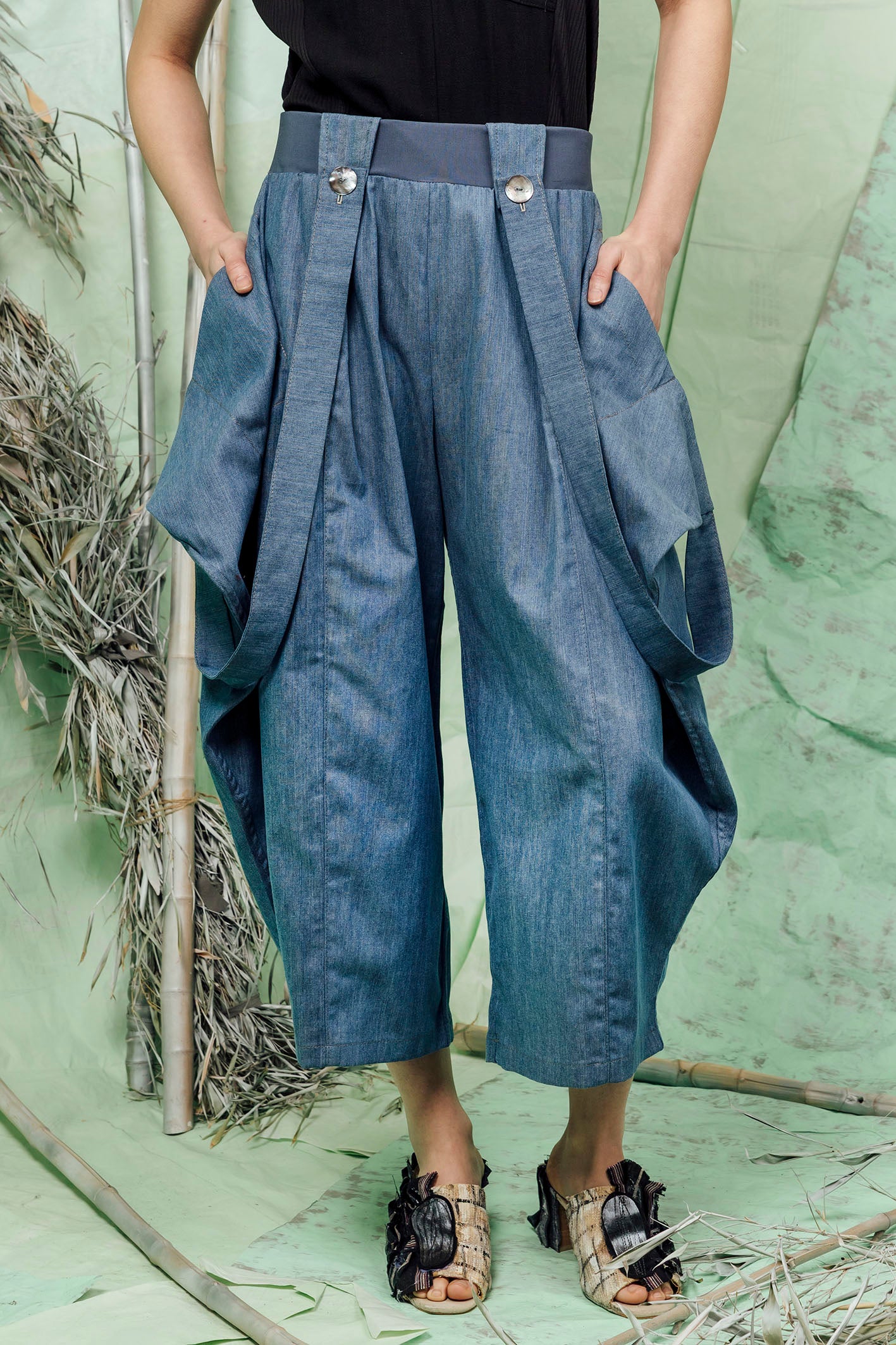 SL26 SHOSAI WRAP PANTS - DENIM CHAMBRAY