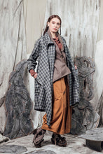 Load image into Gallery viewer, AW24 THORNE DRAPE TRENCH - RIVERSTONE PLAID