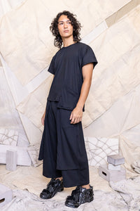 RS25 KAI ASYMMETRIC POCKET TEE - OBSIDIAN RIB