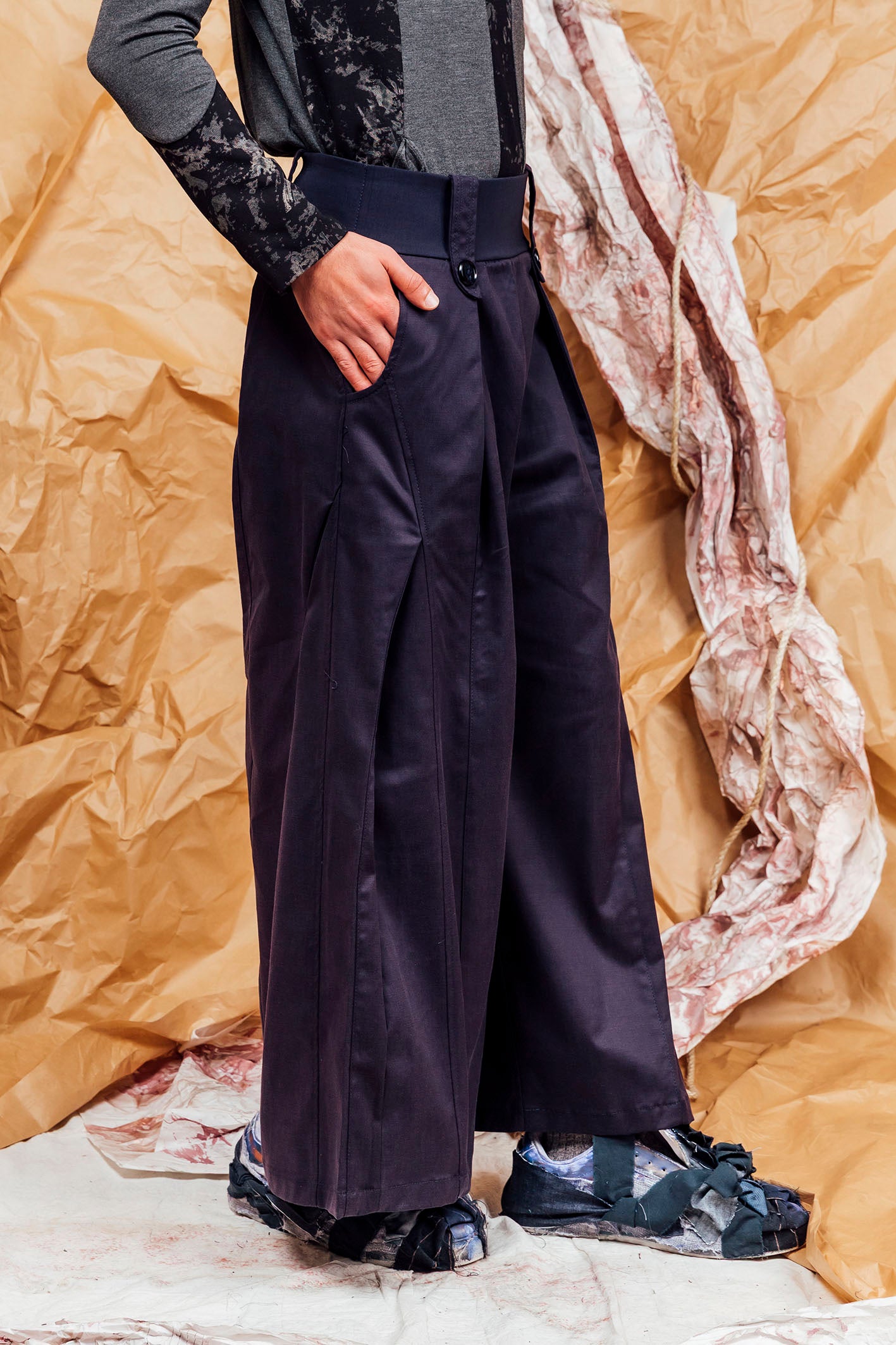 【KIXI】(UNISEX) Unique Painting Button Wide Pants Buttoned Wide-Leg Pants | Anthropologie