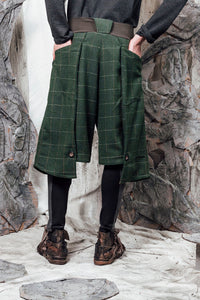 AW24 AERITH TAILORED SHORTS - FOREST CHECK