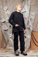 Load image into Gallery viewer, AW26 GIAN LONG SLEEVE POCKET TOP - OBSIDIAN