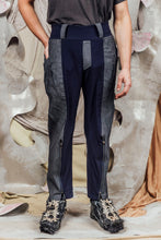 Load image into Gallery viewer, AW26 IDRIS FLARE ZIP PANTS - DENIM