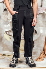 Load image into Gallery viewer, AW26 IDRIS FLARE ZIP PANTS - OBSIDIAN