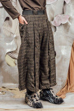 Load image into Gallery viewer, AW26 LYNDON BUTTON FLARE PANTS - UMBER TWEED