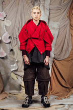 Load image into Gallery viewer, AW26 MASARO DETACHABLE JACKET - CARDINAL