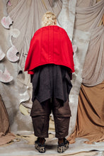Load image into Gallery viewer, AW26 MASARO DETACHABLE JACKET - CARDINAL