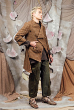 Load image into Gallery viewer, AW26 MASARO DETACHABLE JACKET - SIENNA HOUNDSTOOTH