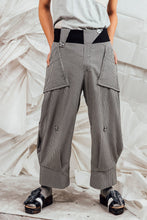 Load image into Gallery viewer, SL25 ORIME WIDE FOLD PANTS - MONO CHECK