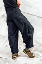 Load image into Gallery viewer, SL25 ORIME WIDE FOLD PANTS - OBSIDIAN TWILL