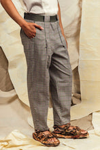 Load image into Gallery viewer, SL27 RAYDEN  STRAIGHT LEG PANT - MULTI PLAID