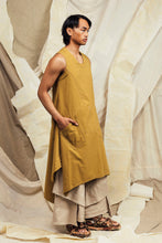 Load image into Gallery viewer, SL27 SAKASA  REVERSIBLE TUNIC DRESS - CITRINE