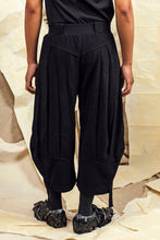 Load image into Gallery viewer, SL27 TOSHI WIDE RUCHE PANTS - OBSIDIAN