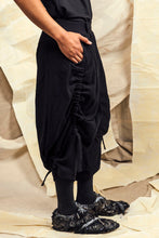 Load image into Gallery viewer, SL27 TOSHI WIDE RUCHE PANTS - OBSIDIAN