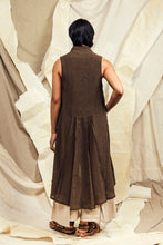 Load image into Gallery viewer, SL27 VELEDA DUSTER VEST - BURNT UMBER