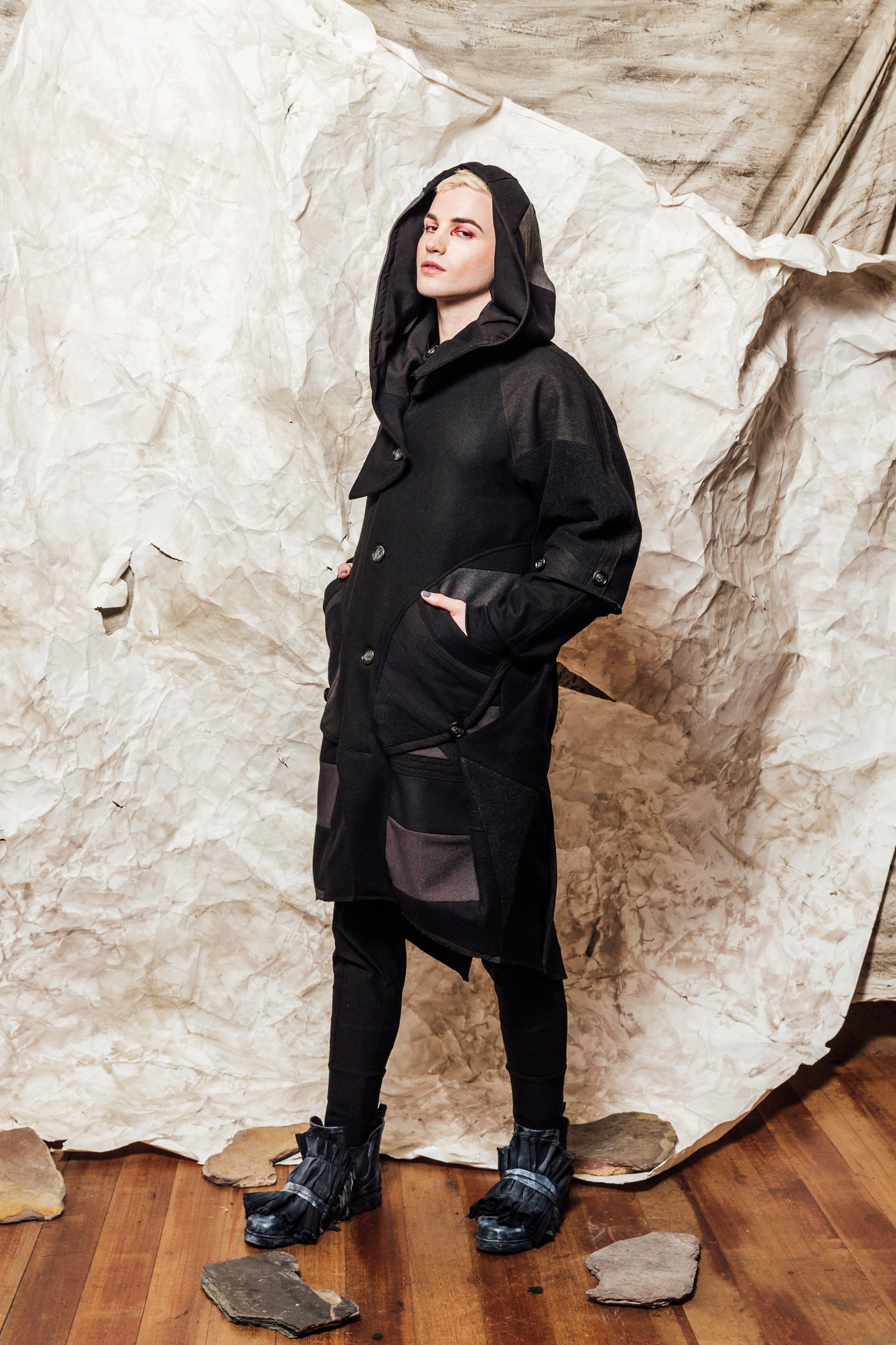 AW22 CICADA ZERO-WASTE COAT - OBSIDIAN GRAPHITE // SIZE 4