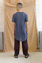 Load image into Gallery viewer, Italian Linen Men&#39;s Long Line Pocket Tee