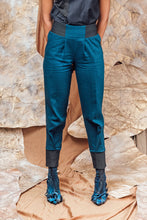 Load image into Gallery viewer, SL23 ASHER CUFF PANTS - DEEP CERULEAN