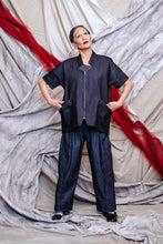 Load image into Gallery viewer, unisex denim zip kimono jacket with pockets
