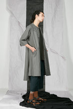 Load image into Gallery viewer, Alternative Menswear Unisex Linen Shirt Jacket