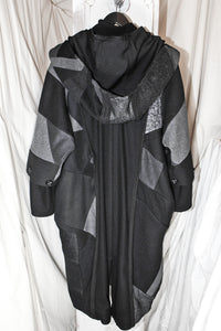 AW22 CICADA ZERO-WASTE COAT - OBSIDIAN GRAPHITE // SIZE 5