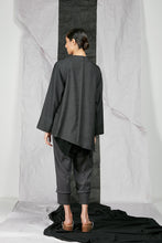 Load image into Gallery viewer, Italian Wool Suiting Women&#39;s Unisex Kimono Zip Jacket